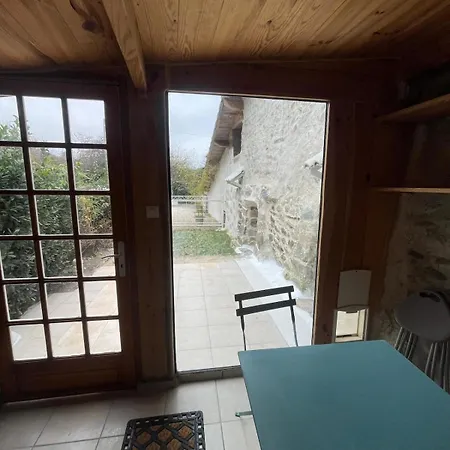 Independant, Calme, Campagne, Style Interieur Voiron